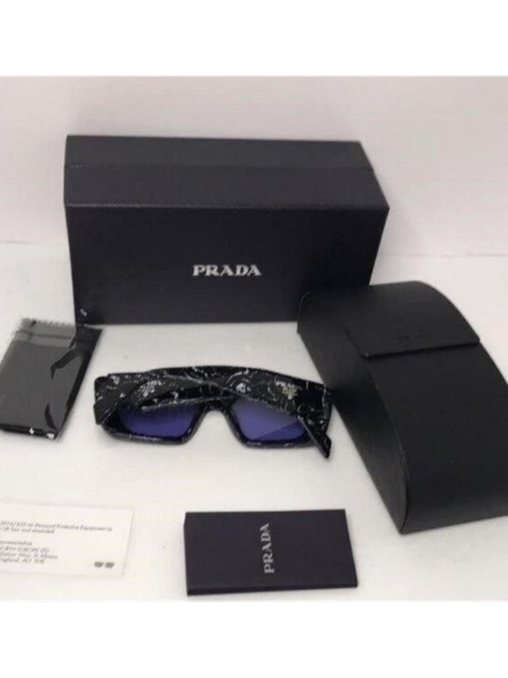 Authentic- New - PRADA Oversized Woman Sunglasses 0PR 08YS Havana Black/White - Picture 12 of 12